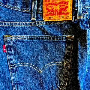 Men’s Levi’s 550s